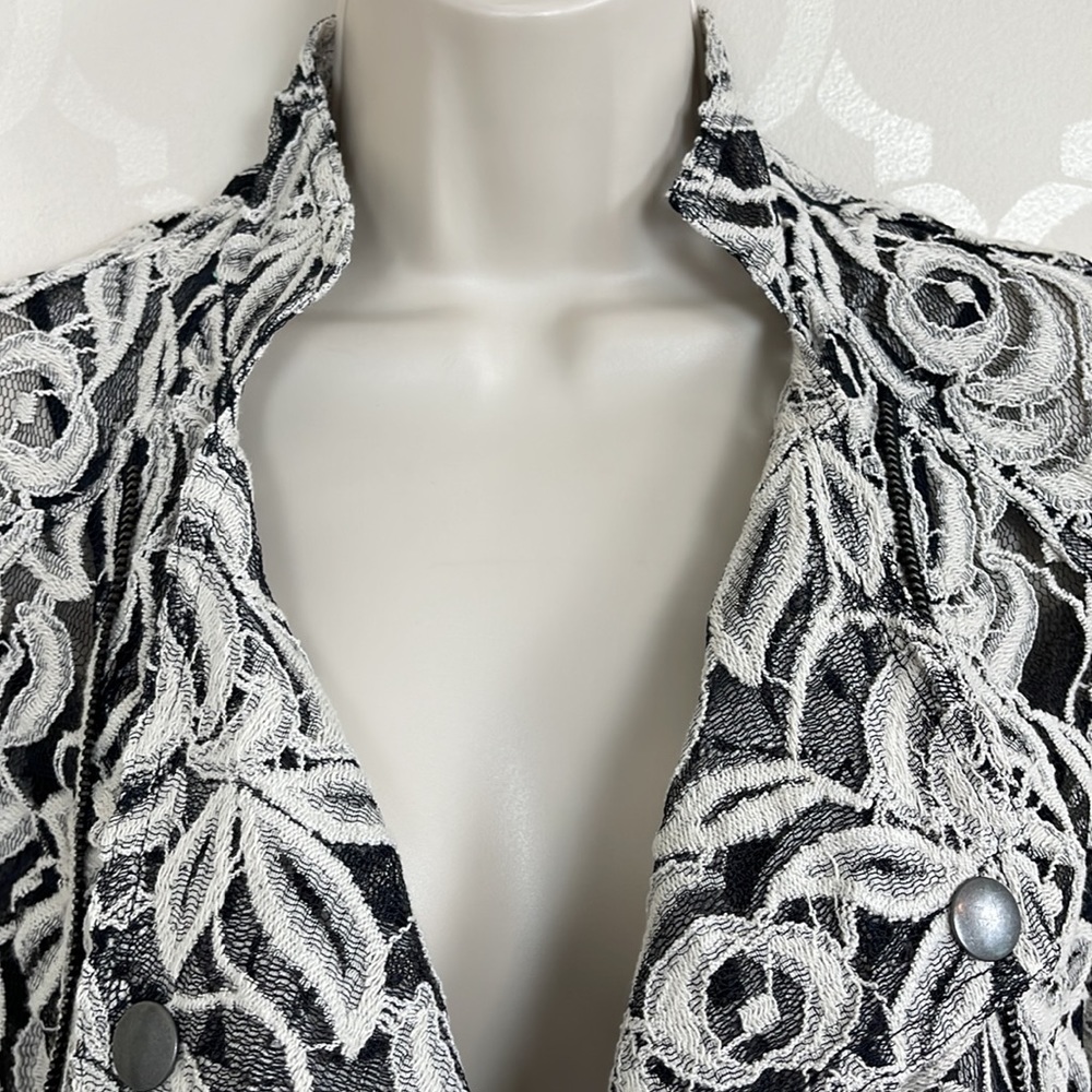INC ZIPPER DETAIL FLORAL JACKET - Picture 7 of 8